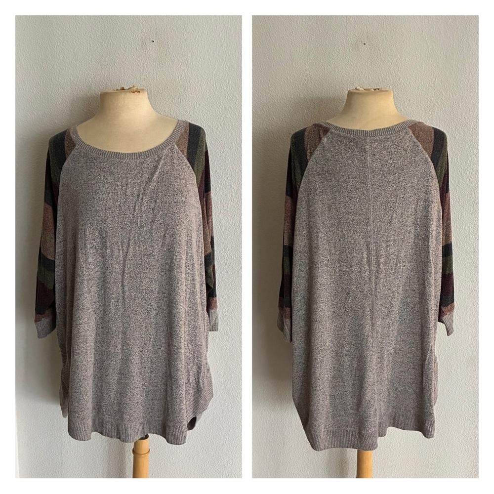 Maurices sweater